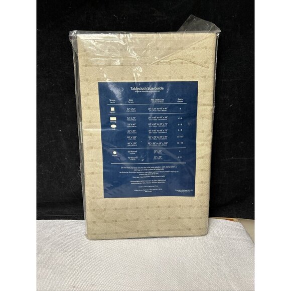 Elrene Home Fashions Tablecloth Flannel-backed Vinyl 70” Round - Picture 4 of 4